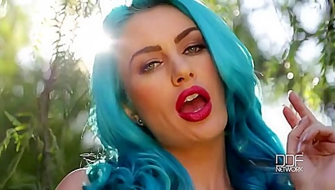 Gigi Allens In X-rated Garden Gasm - She Gives Herself A Good One
