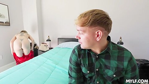 New Dee Williams Sharing A Room With My Stepmom Ends With A Creampie 24 12 20 Creampie Bigtits Bigass Blonde Milf Roleplay Stepmom Hardcore Demoninc