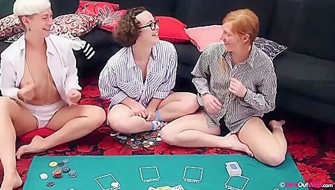 Avalon, Rosie And Steel In Strip Poker