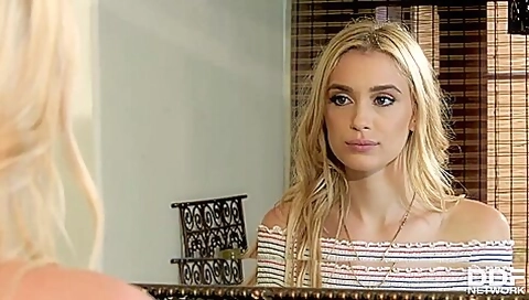 teen 18+ Cutie Gets The Cock She Craves With Anastasia Knight