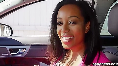 Deana Dulce - Horny student 18+ Gets Fucked In Car Outside University
