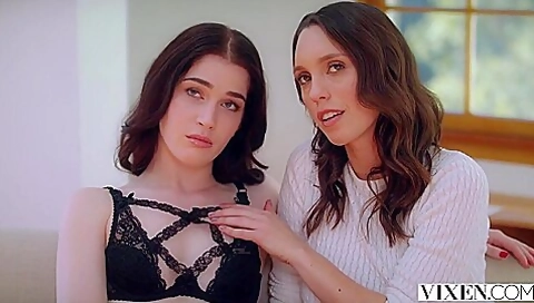 Jade Nile And Evelyn Claire In Only Has Eyes For Us