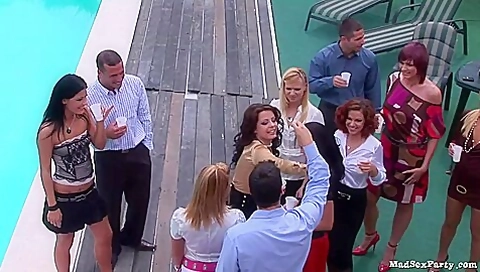 Pool Vol. 1 1 With Jasmine Luna Gold, Natalie Jolie And Katia Nobili