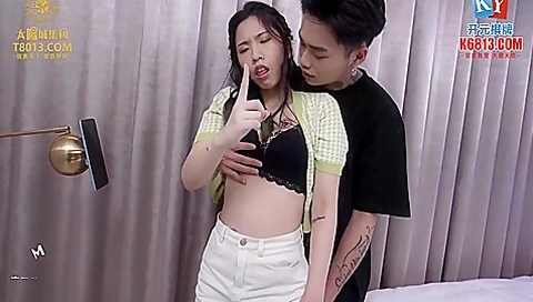 Sexy Web Model With Big Butts Cheating With Her Fan And Make Her Orgasm - Teaser Video